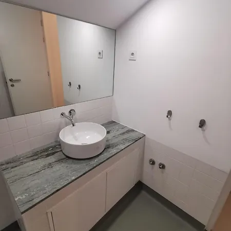 Studentville Palmeiras Bed & Breakfast