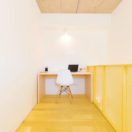 Bed & Breakfast Studentville Palmeiras Lisboa